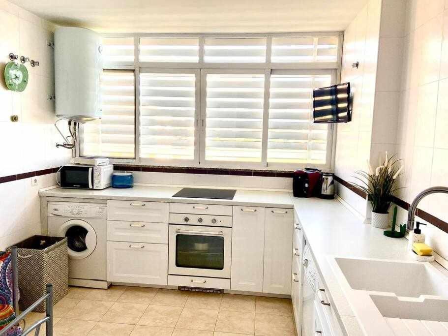 Apartamento Rocio By Solymar Holiday Torre Del Mar Zewnętrze zdjęcie